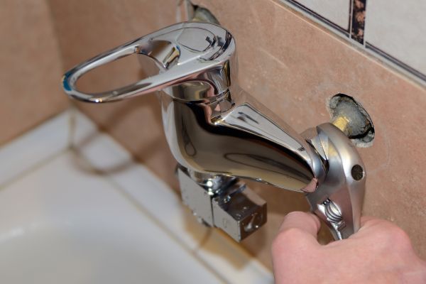 Bathroom Faucet Installation Service